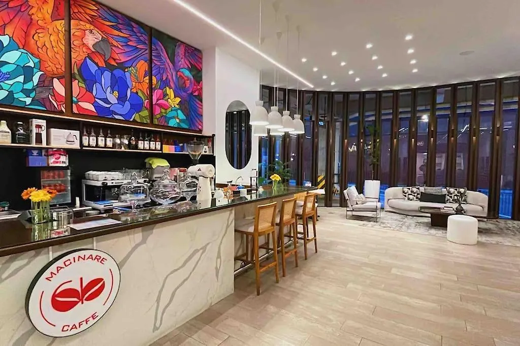 Luxury Studio In Zona 10 Guatemala With Pool